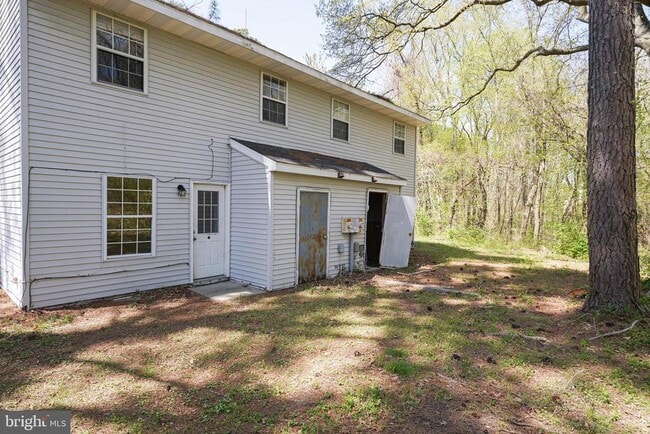 Building Photo - 1421 Emerson Ave