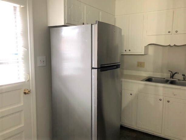 Cocina - 211 E Northpoint Avenue