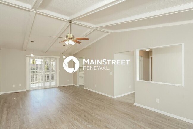 Building Photo - 4 Bedroom Pet-Friendly Home in Greensboro,...