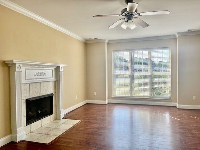 Foto del edificio - 127 Deer Run Trail NW