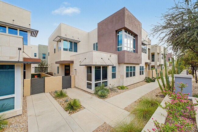 Building Photo - 9001 E San Victor Dr