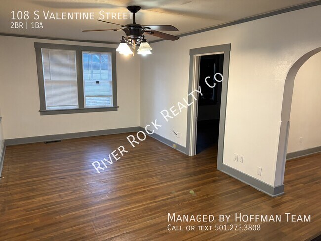 Foto del edificio - 108 S Valentine St