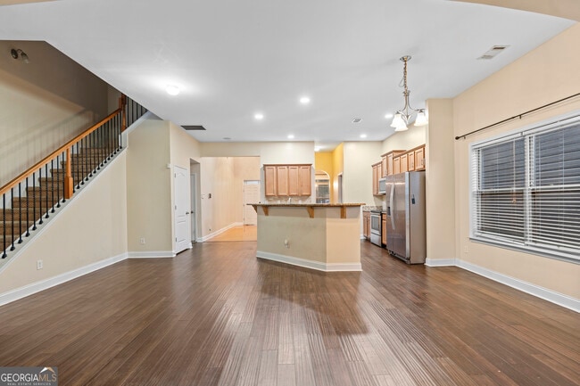 Building Photo - 1209 Heartwood Ave