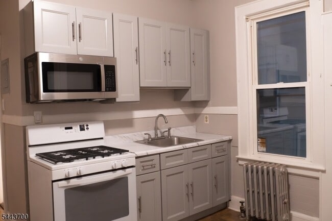 Photo - 108 Berkshire Pl Apartment