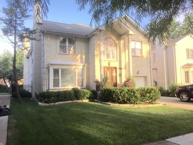 Foto principal - 6720 N Kilpatrick Ave