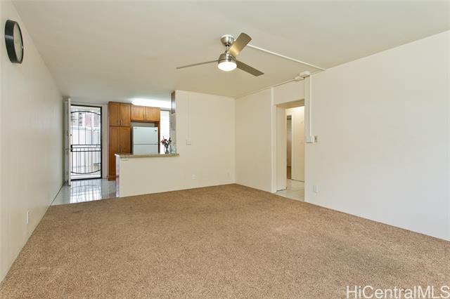 Building Photo - 95-2039-2039 Waikalani Pl