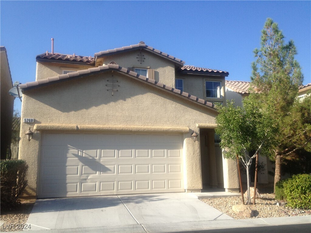 Primary Photo - 5260 Valencia Crest Ave