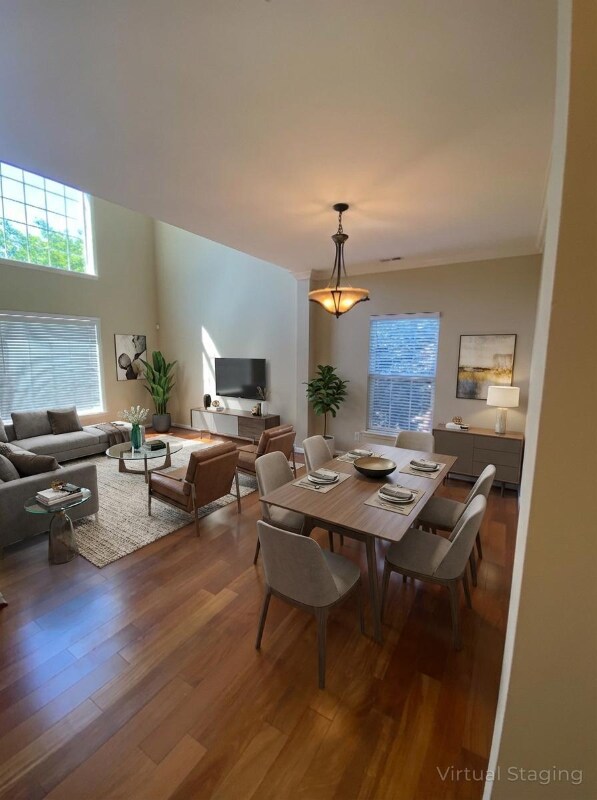 Foto del edificio - 105 Saltybrook Ln