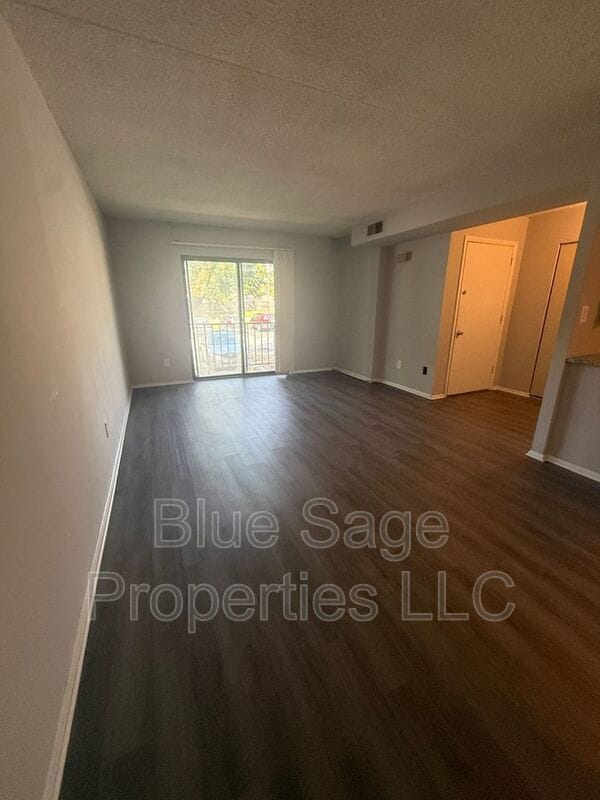 Photo - 722A Putnam Blvd Apartment