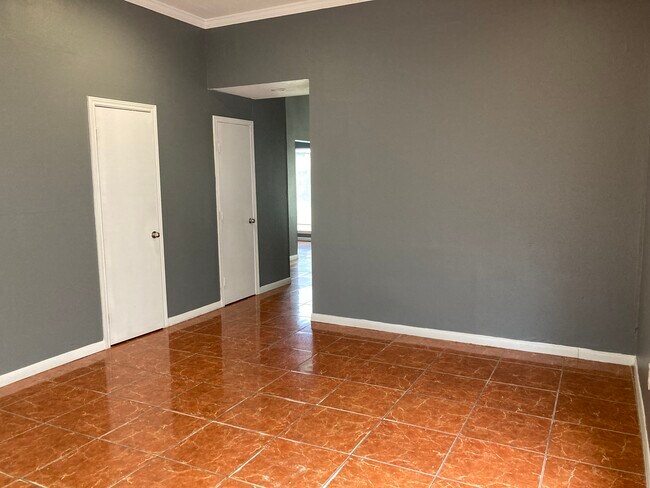 Building Photo - 4238 Field Meadow Dr