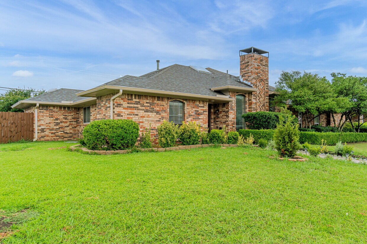 3814 Solarium Plz Plano, TX 75075 Alquileres en Plano, TX