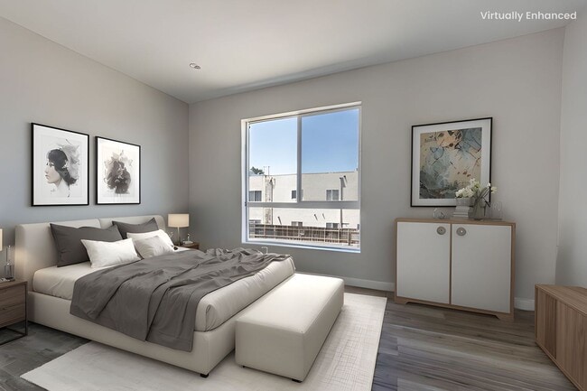 Foto del edificio - Luxury 4 Bedroom 3-Story Townhomes