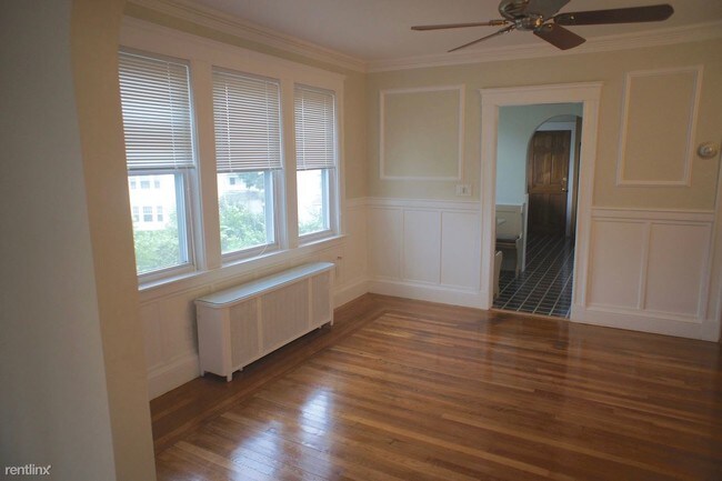 Foto del edificio - 2 br, 1 bath  - 85 Templeton Pkwy