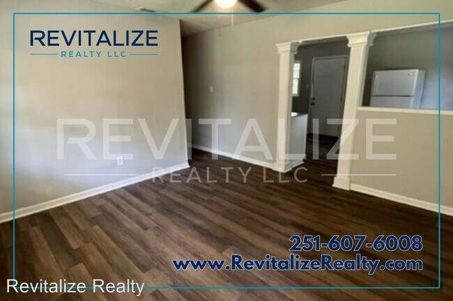 Building Photo - 3 br, 1 bath House - 1304 Amelia Ave