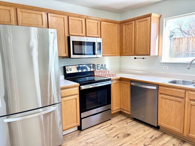 Foto del edificio - 4620 E Bennington Ave