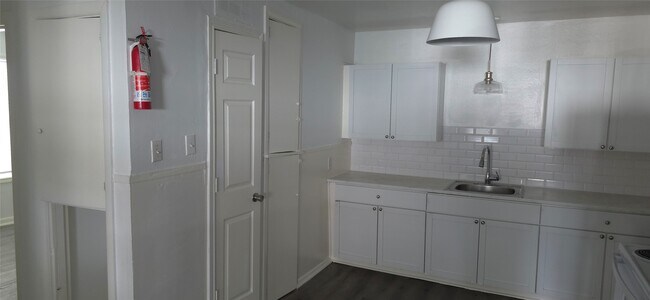 Foto del edificio - 2811 Iola St