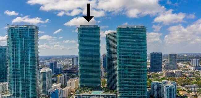 Foto del edificio - 480 NE 31st