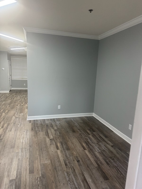 Building Photo - 1559 N Redhawk Dr