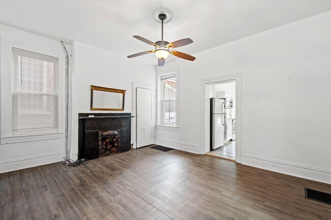 Photo - Amazing 3 bedroom home in Mt. Washington available June 1st!