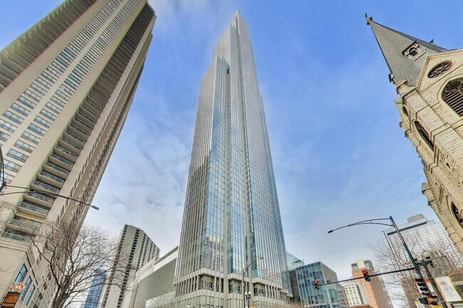 Foto del edificio - 14 W Superior St