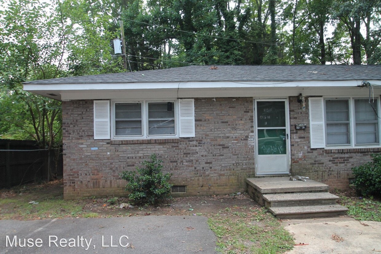 Primary Photo - 2 br, 1 bath House - 340 F. East Jefferson...