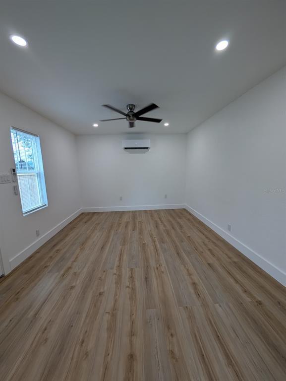 Foto del edificio - 1834 28th Ave N