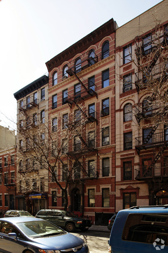 Primary Photo - 58 E 3rd St