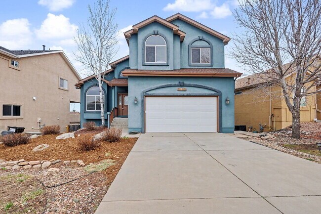 Building Photo - 5322 Balsam St