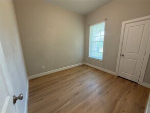 Building Photo - 10727 Bridgeport Path Ct