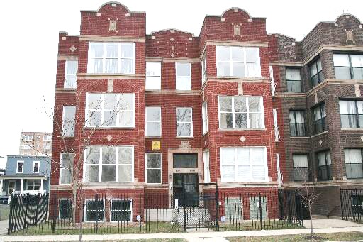 Primary Photo - 7645 S Coles Ave