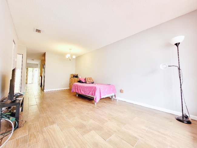 Foto del edificio - 11543 SW 6th St