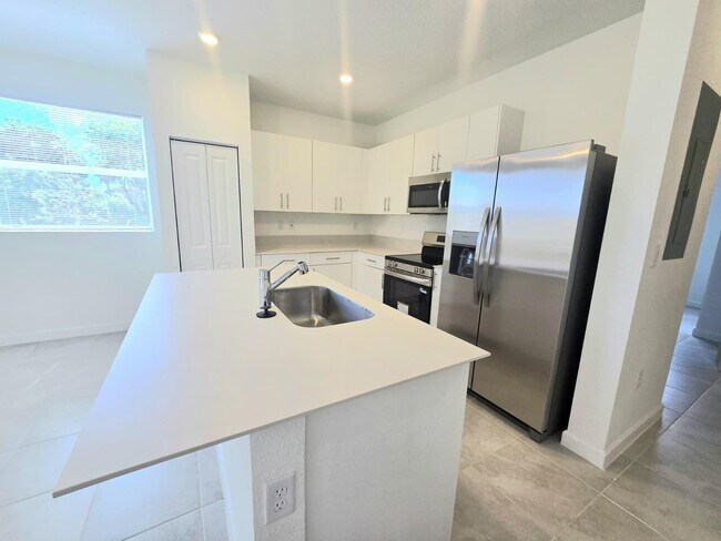 Foto del edificio - 1134 SE 2nd St