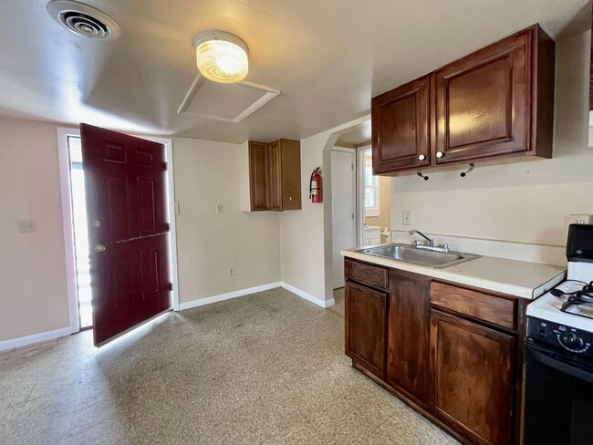 Foto del edificio - 1 Mount Zion Way