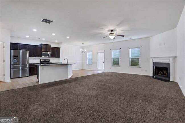 Building Photo - 2527 Morgan Chase Dr