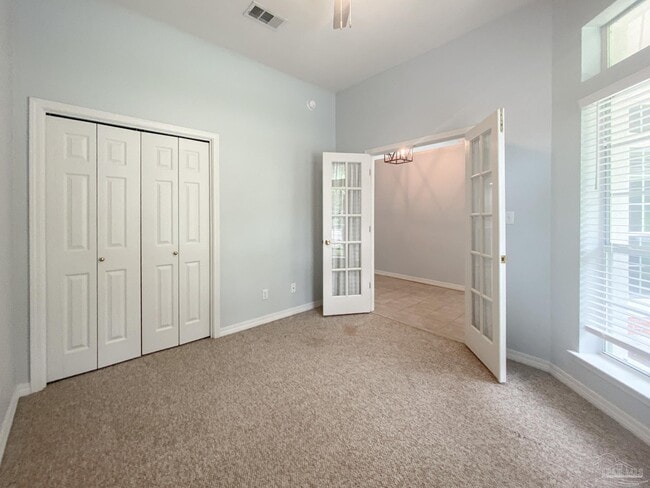 Building Photo - 9678 Westgate Cir