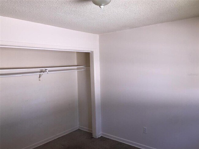 Foto del edificio - 3611 E Frierson Ave