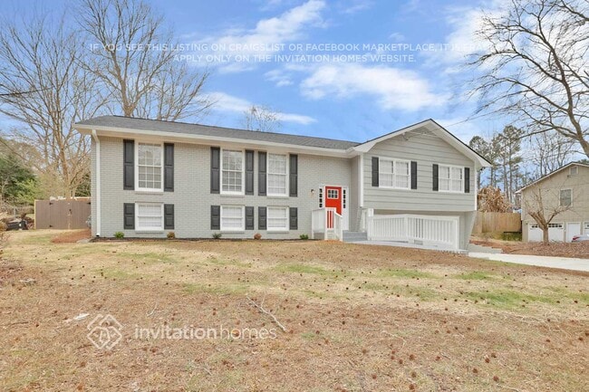 Foto del edificio - 2082 Cezar Dr