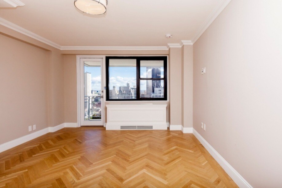 Foto principal - 305 East 86th St