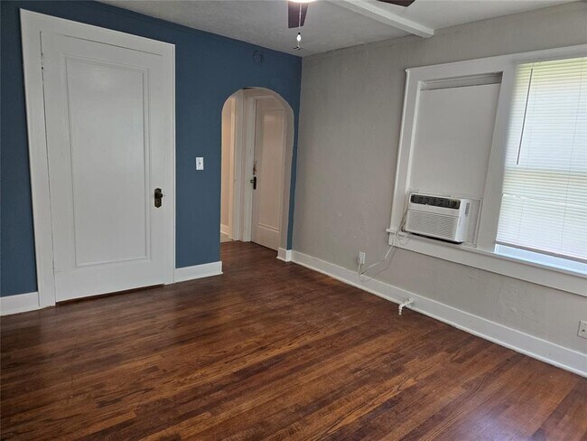 Foto del edificio - 610 Chautauqua Ave
