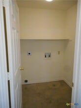 Building Photo - 102 Gemini Ct