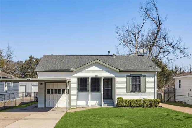 Building Photo - 1115 Post St