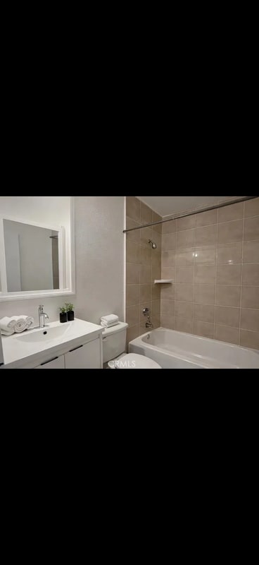 Foto del edificio - 15375 6th St