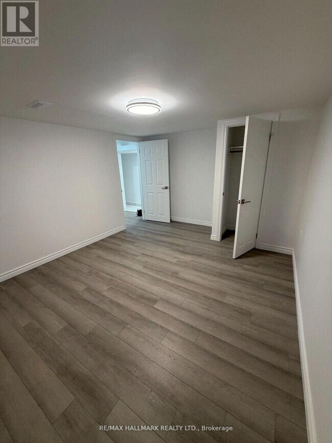 Photo du bâtiment - 43 Commons Dr