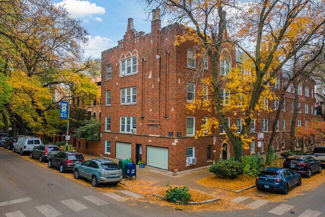 Foto del edificio - 2151 N Fremont St