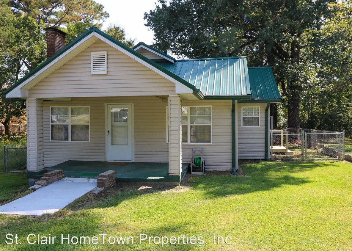 1030 1st Ave S, Pell City, AL 35125 House Rental in Pell City, AL