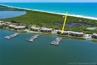 Building Photo - 4620 NE Sandpebble Trce