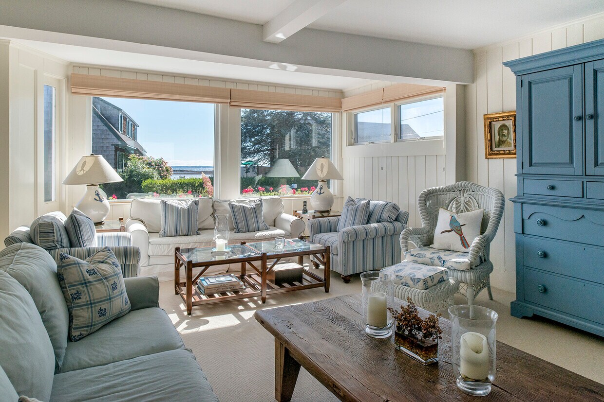 281 Beach Ave Unit 4, Kennebunk, ME 04043 Condo for Rent in Kennebunk