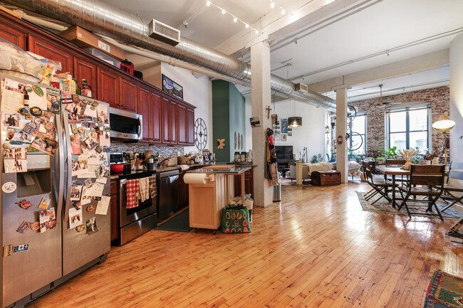 Huge Kitchen to Windows View - 428 N 13th St