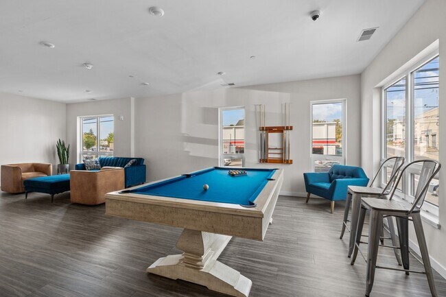 Foto del edificio - 71 Connecticut Ave