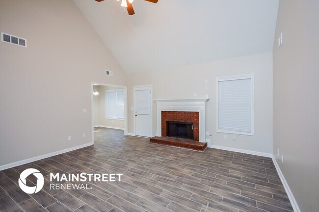 Building Photo - 210 Bermuda Run Dr